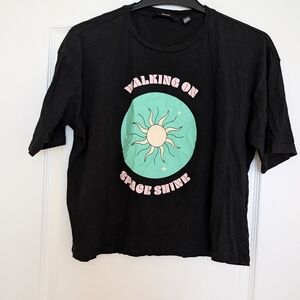 Vera Moda Size Medium Walking On Spaceshine T Shirt